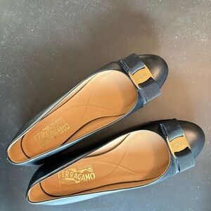 Salvatore Ferragamo Ballet Flats